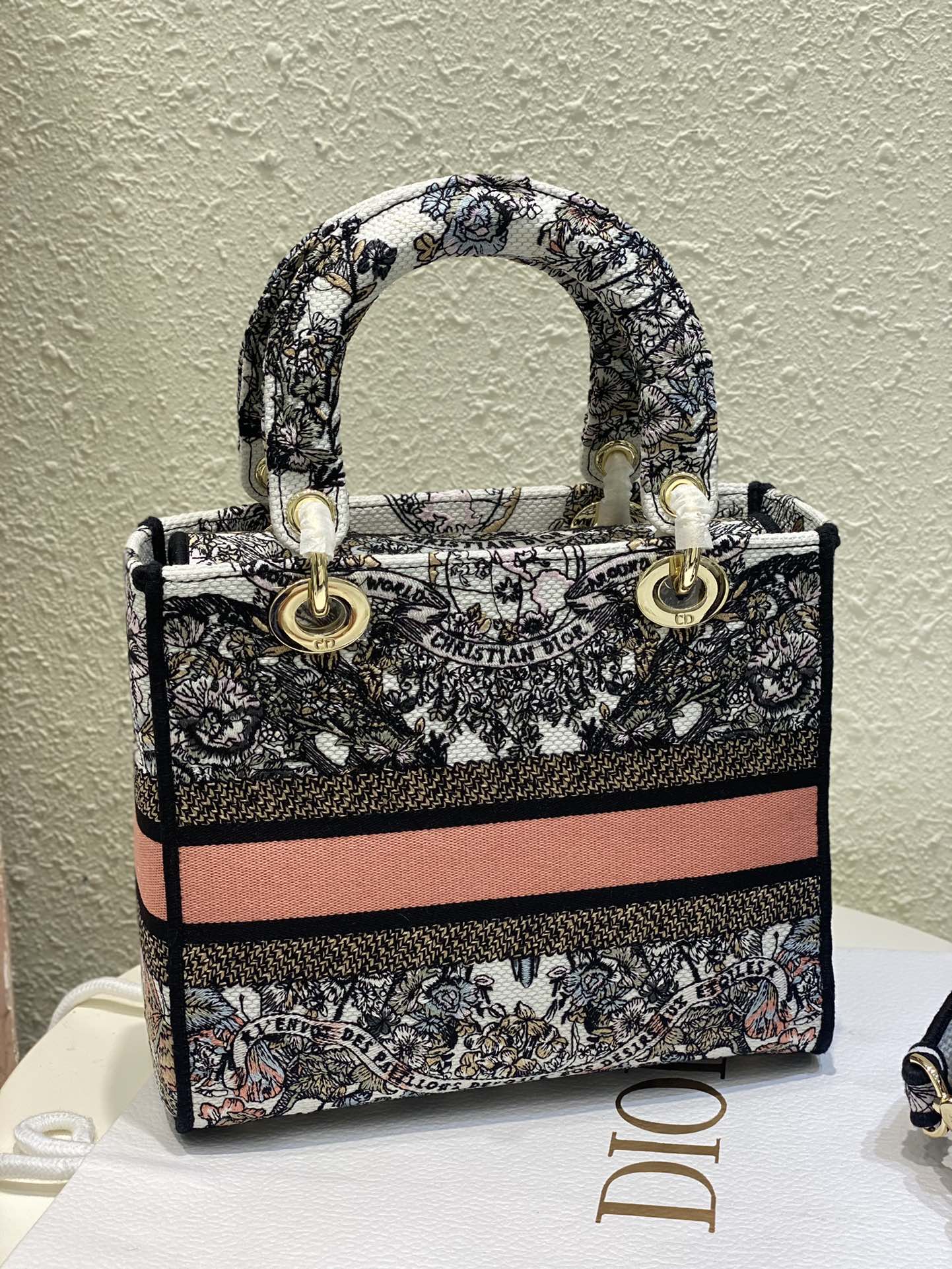 Dior Vintage Embroidered Floral Canvas Handbag with Shoulder Strap