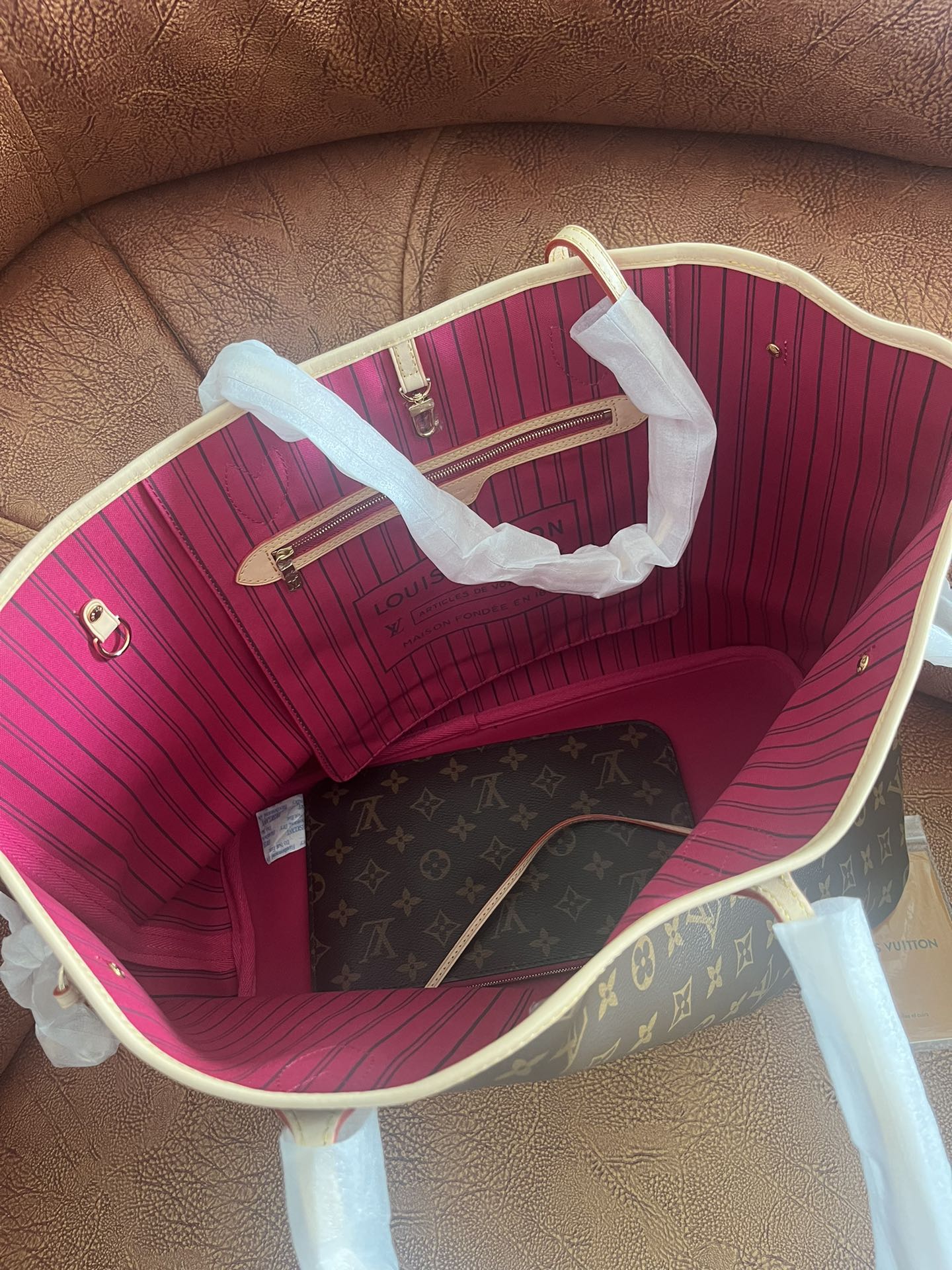 Louis Vuitton Classic Monogram Canvas Tote Bag with Matching Pouch