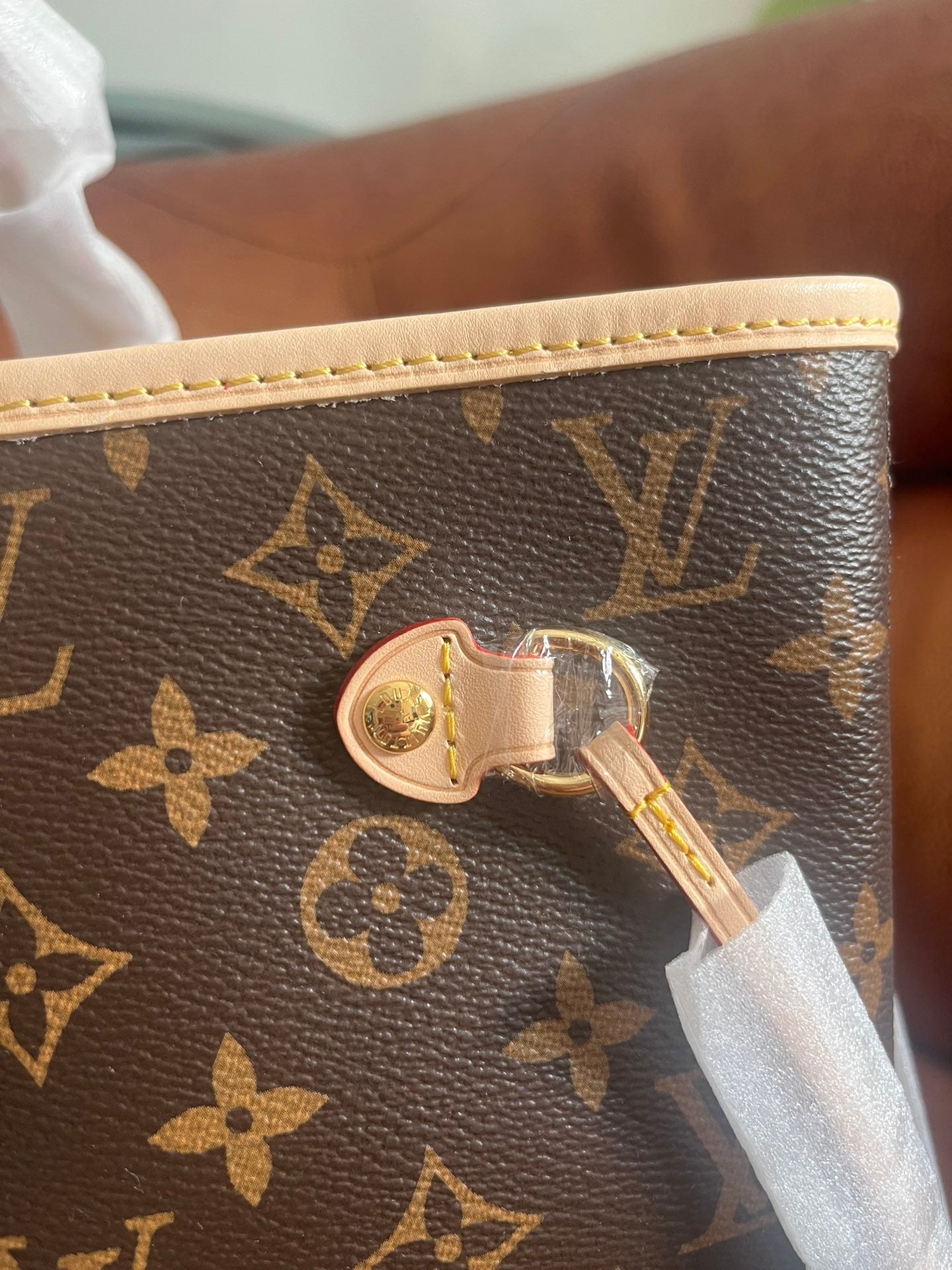 Louis Vuitton Classic Brown Monogram Canvas Shoulder Tote Bag with Matching Pouch