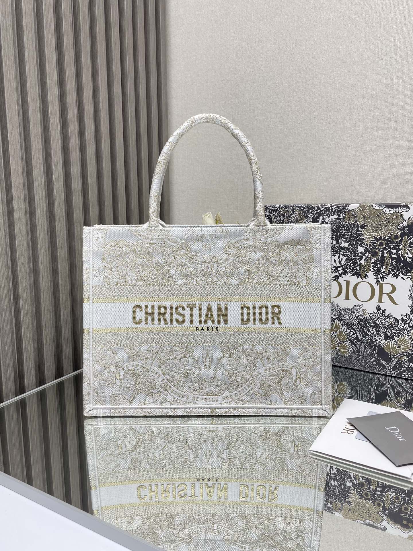 Dior Beige Floral Embroidered Canvas Tote Bag Large Shoulder Handbag