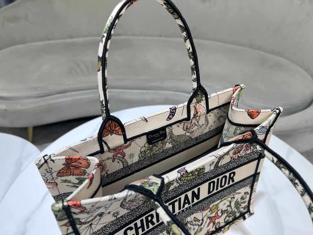 Christian Dior Book Tote - Multicolor Toile de Jouy Voyage Embroidery