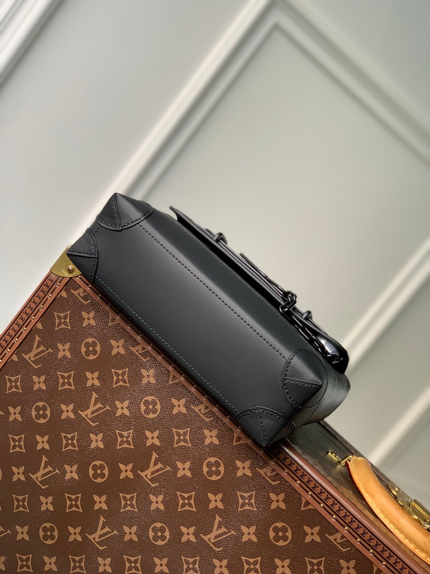 Louis Vuitton Black Monogram Pattern Canvas Crossbody Handbag with Top Handle
