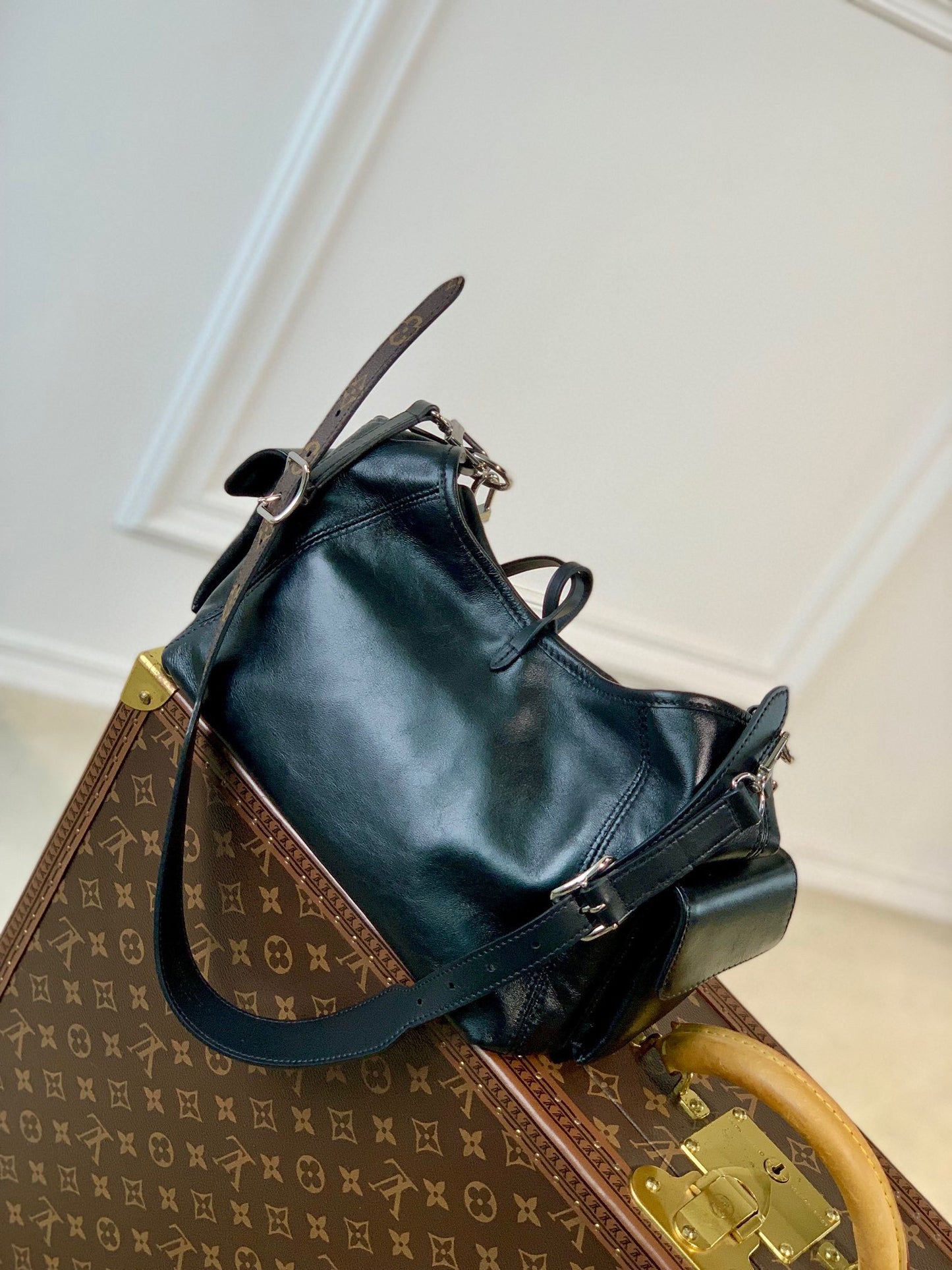 Louis Vuitton Slouchy Black Leather Shoulder Bag with Silver Chain Accent