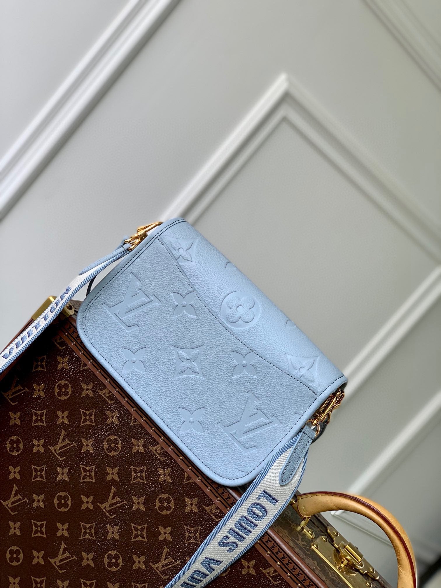 Louis Vuitton Light Blue Embossed Leather Shoulder Bag with Gold Hardware