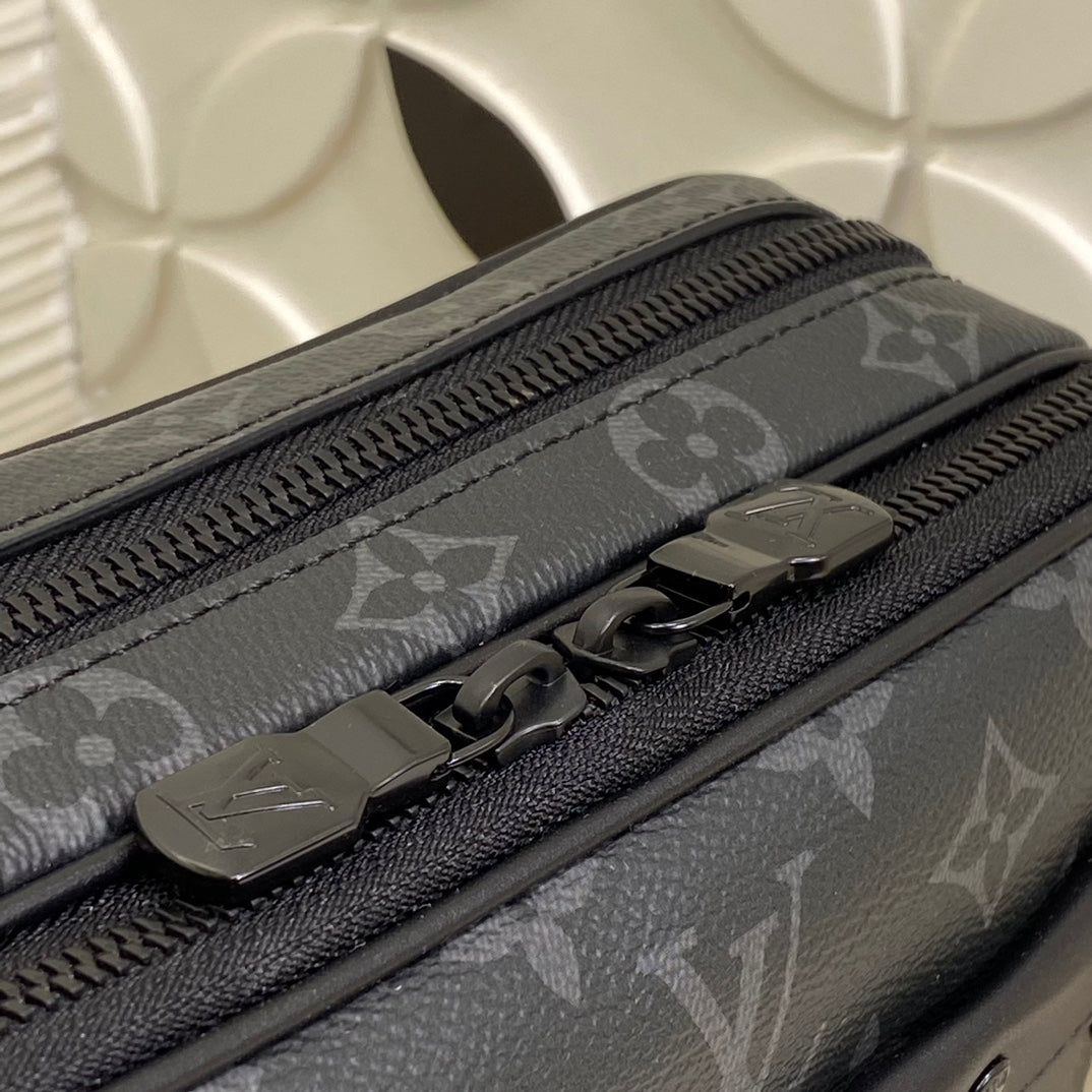 Louis Vuitton Black Monogram Pattern Crossbody Messenger Bag with Wide Strap