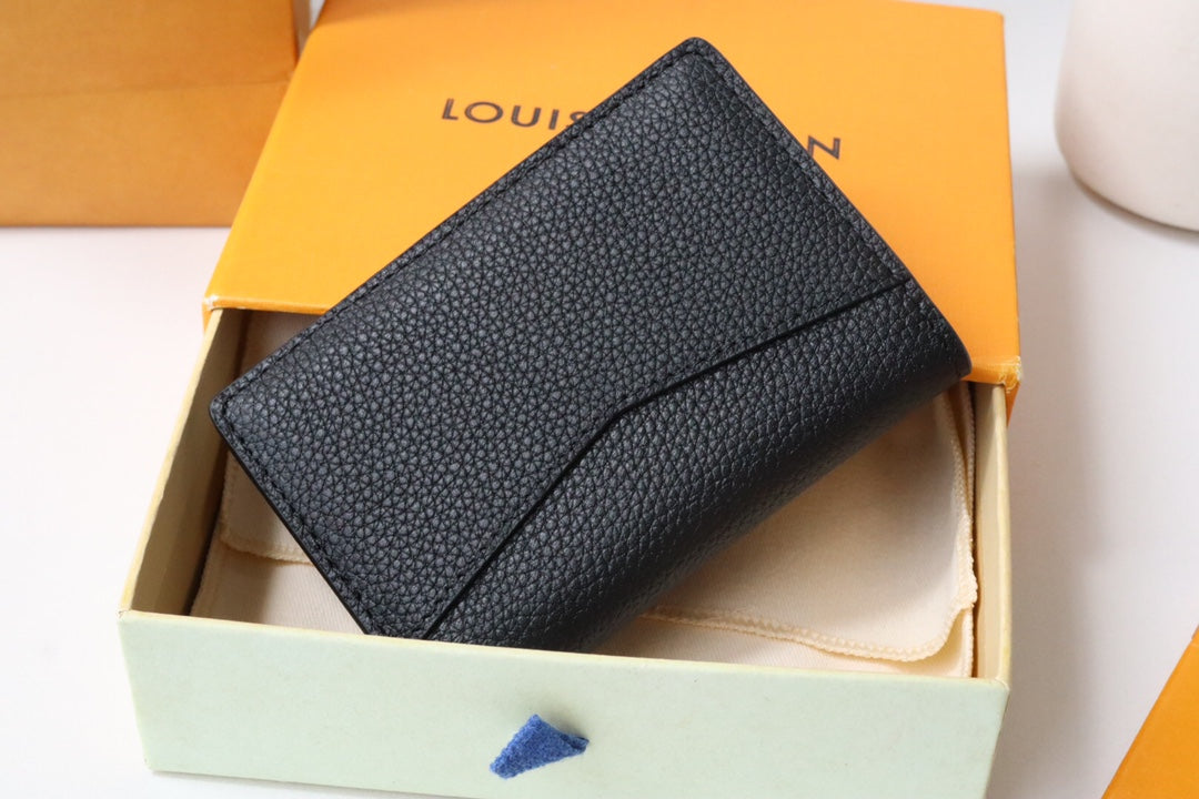 Louis Vuitton Minimalist Black Pebbled Leather Slim Card Holder Wallet