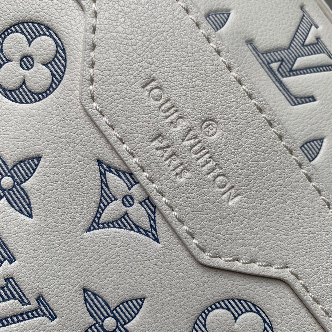 Louis Vuitton White Monogram Patterned Multi-Pouch Crossbody Bag Set