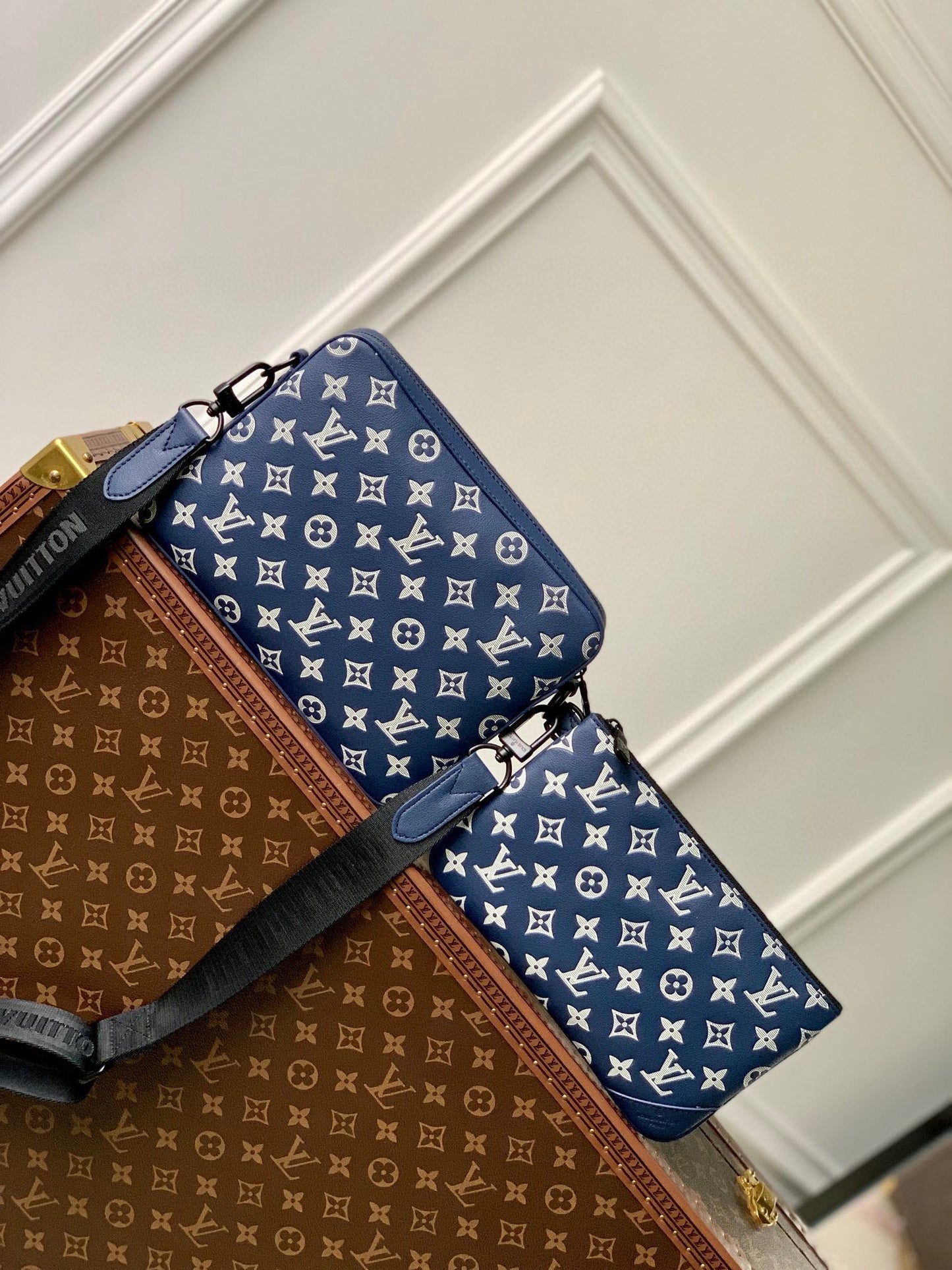 Louis Vuitton Blue Monogram Canvas Multi-Pouch Crossbody Shoulder Bag