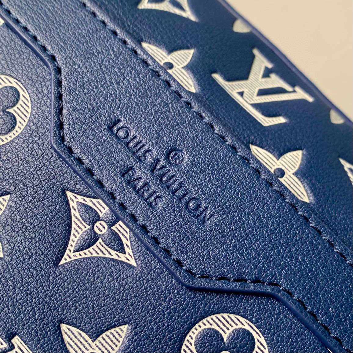Louis Vuitton Blue Monogram Canvas Multi-Pouch Crossbody Shoulder Bag