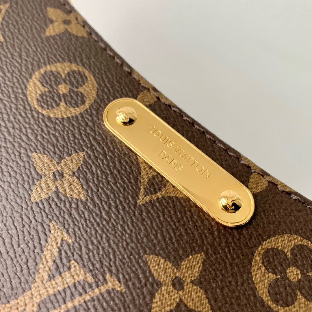 Louis Vuitton Vintage Brown Monogram Shoulder Bag with Gold Chain Strap