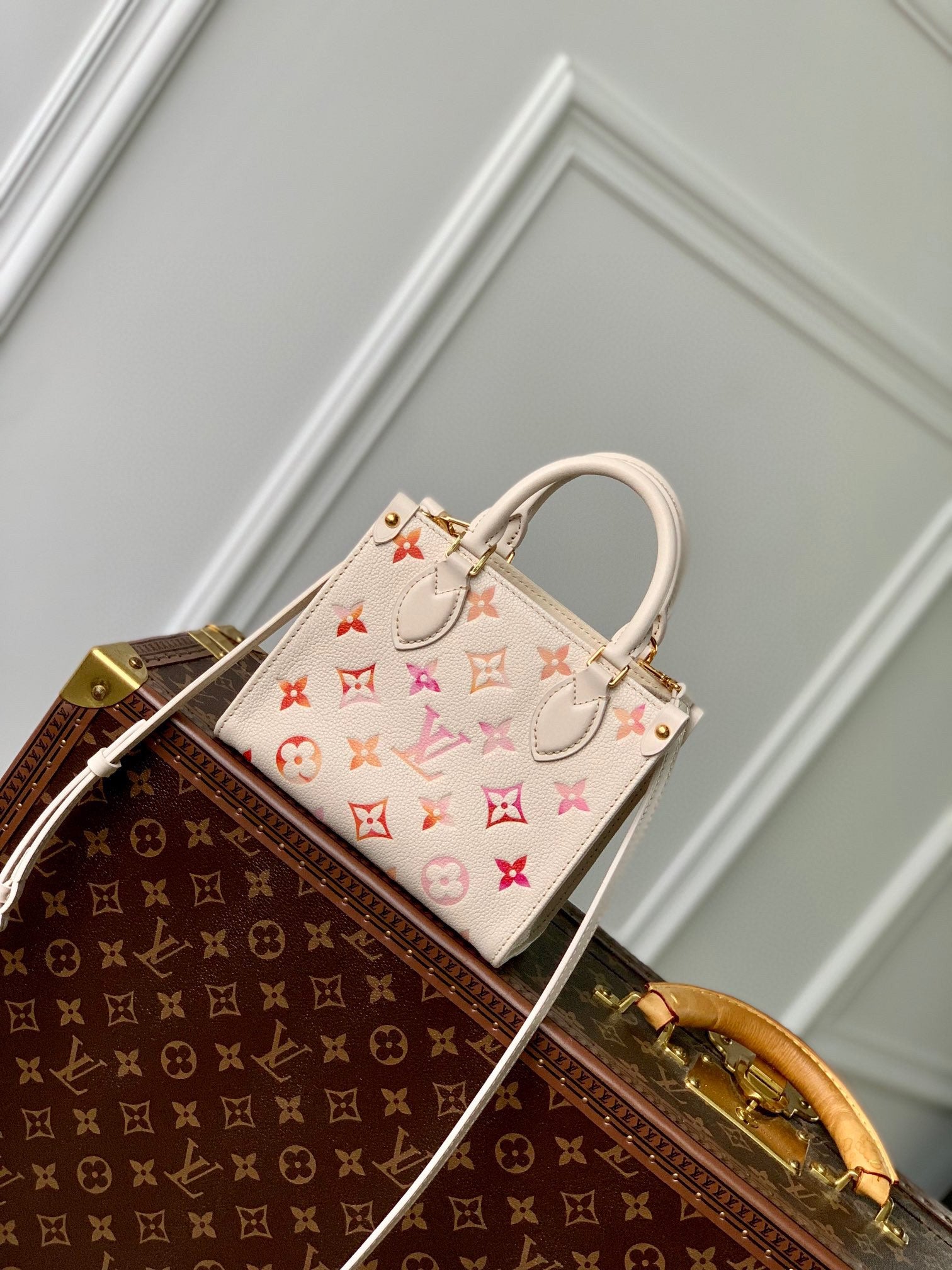 Louis Vuitton White Leather Mini Crossbody Tote Bag with Pink Gradient Pattern