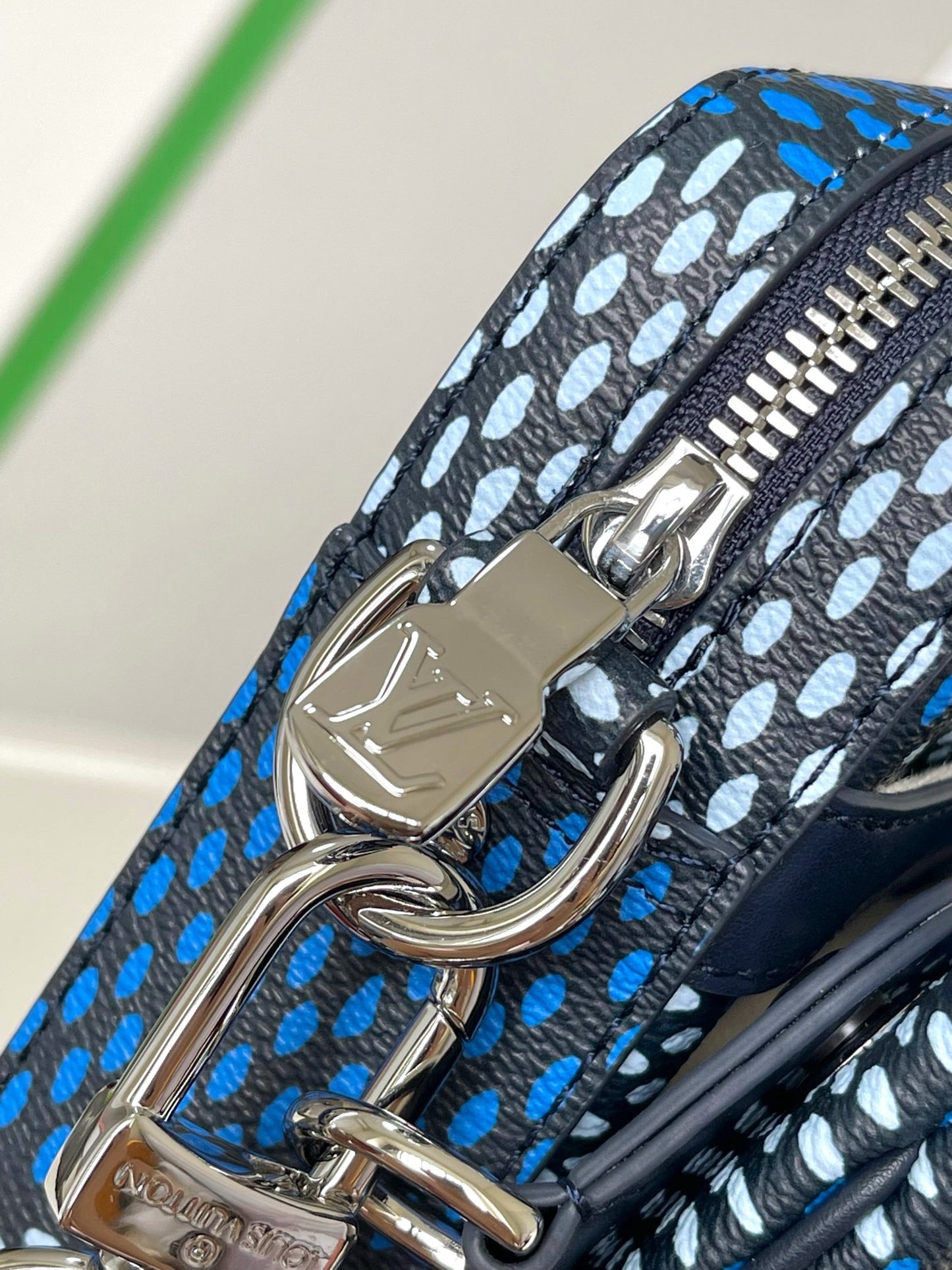 Louis Vuitton Blue Checkerboard Crossbody Messenger Bag with Removable Pouch