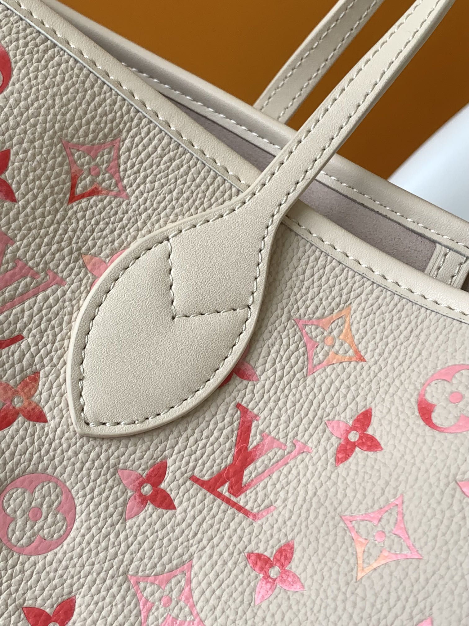Louis Vuitton Cream Leather Tote Bag with Pink Gradient Monogram Pattern