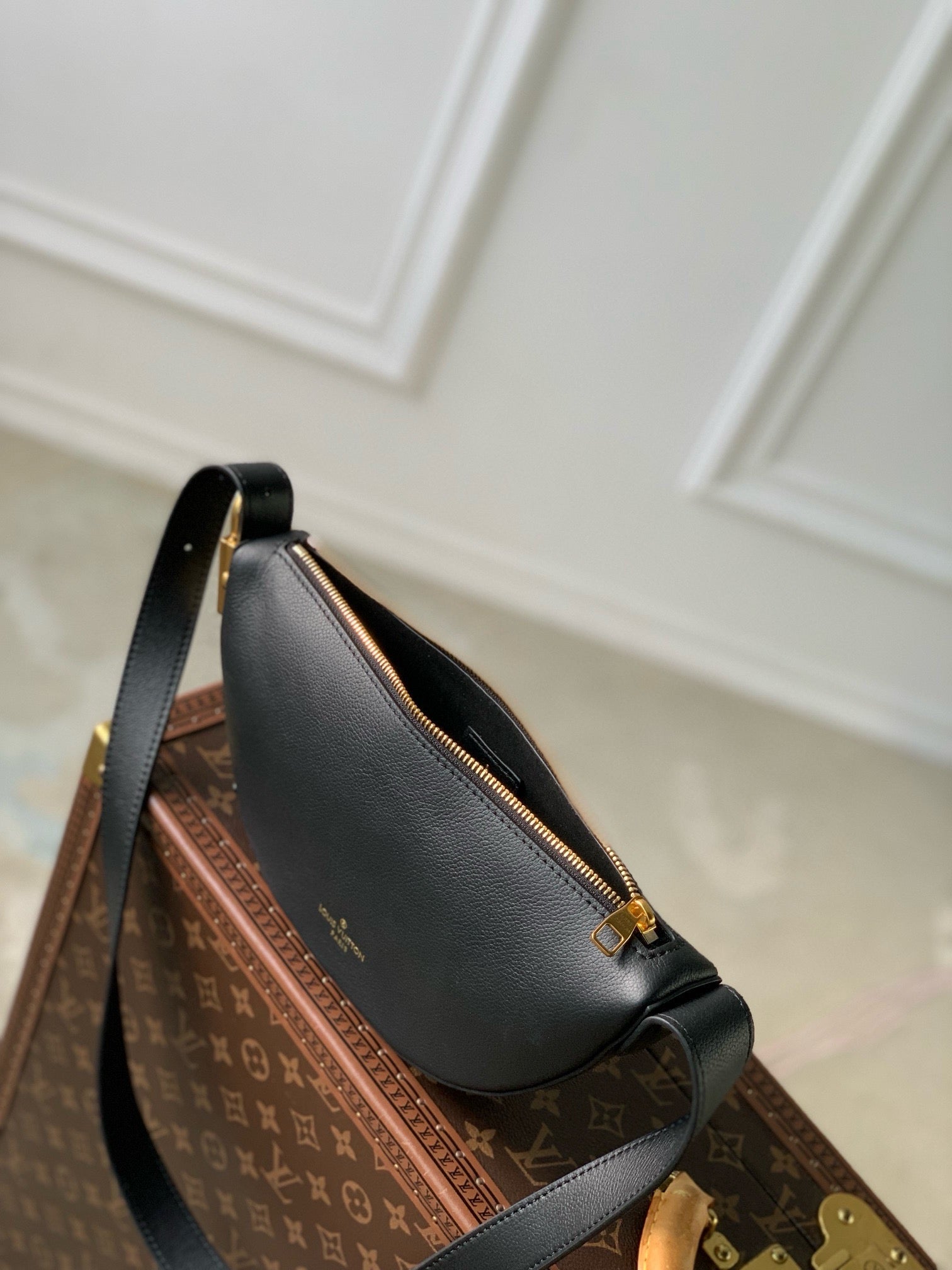 Louis Vuitton Black Leather Crescent Crossbody Belt Bag with Gold Zipper