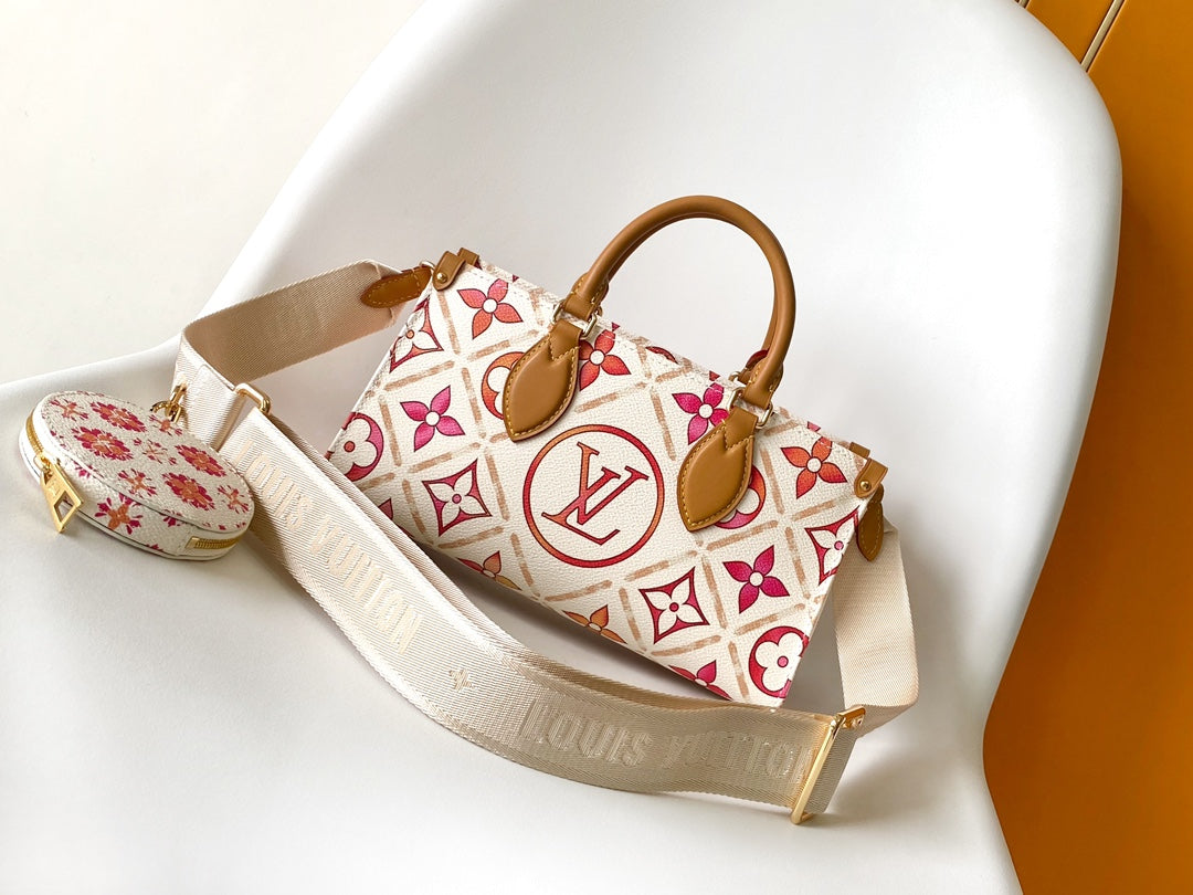 Louis Vuitton Gradient Geometric Floral Print Crossbody Handbag with Coin Purse