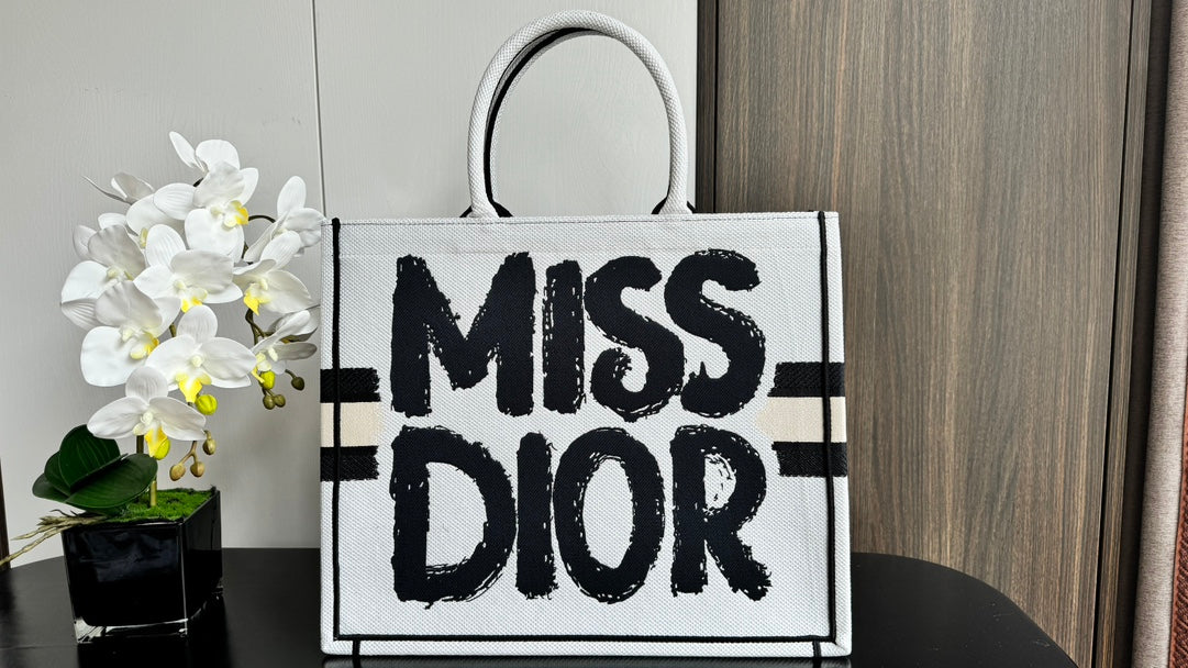 Dior Book Tote Miss Dior Graffiti Canvas Large White & Black Bag