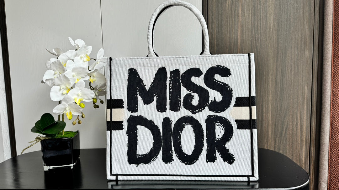 Dior Book Tote Miss Dior Graffiti Canvas Large White & Black Bag