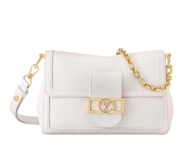 Louis Vuitton Elegant White Leather Crossbody Bag with Gold Chain Strap