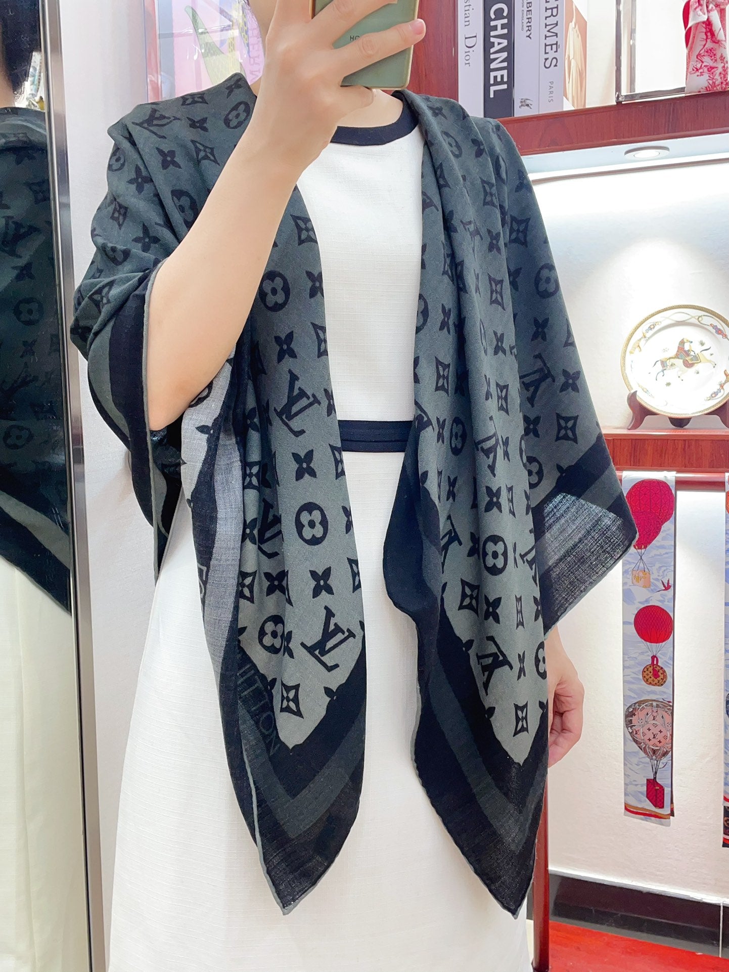 Elegant Monogram Oversized Shawl Scarf for Women - Anthracite Gray &amp; Black Designer Style Wrap