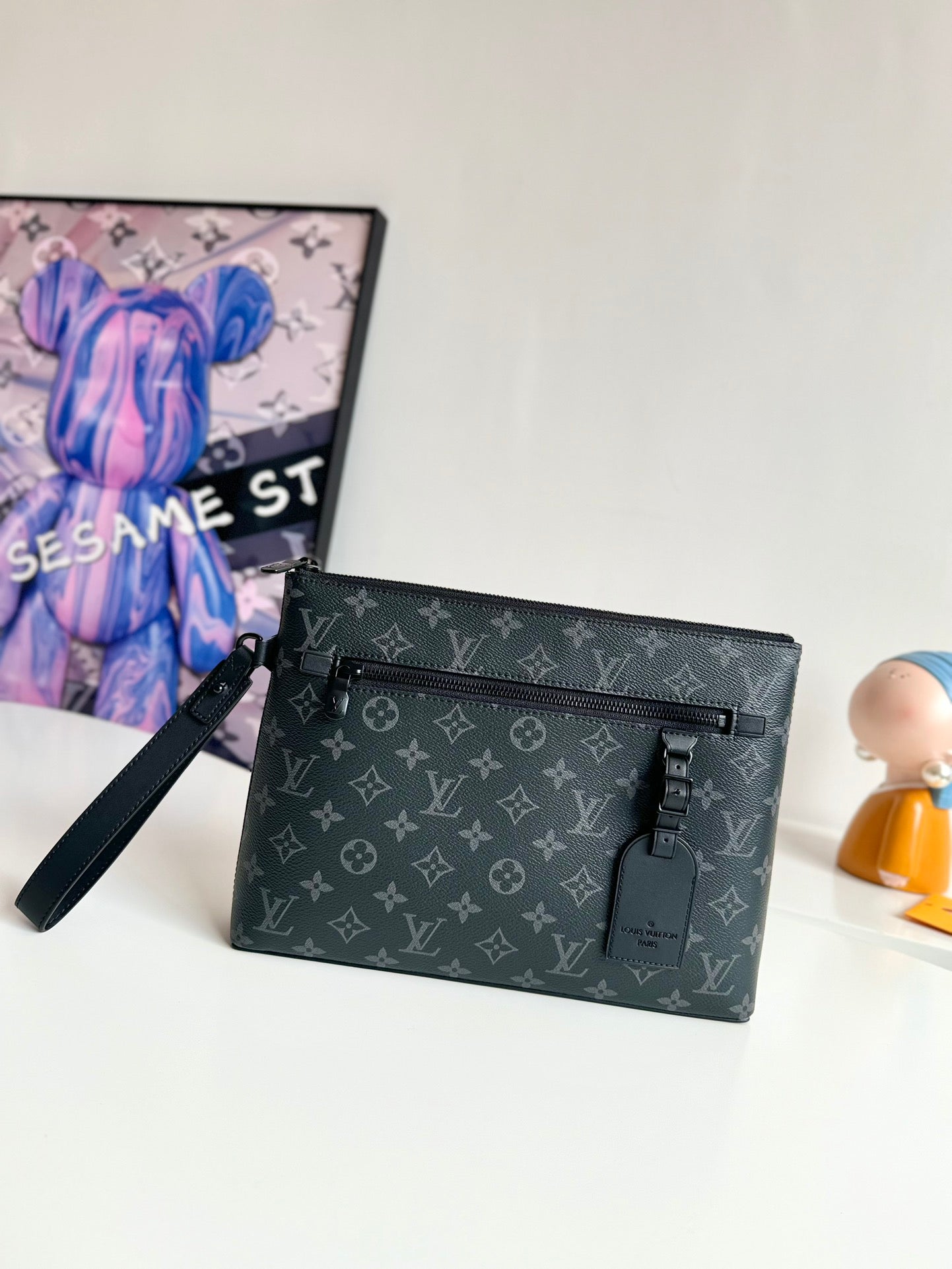 Louis Vuitton Classic Black Monogram Print Men's Wristlet Pouch Clutch Bag