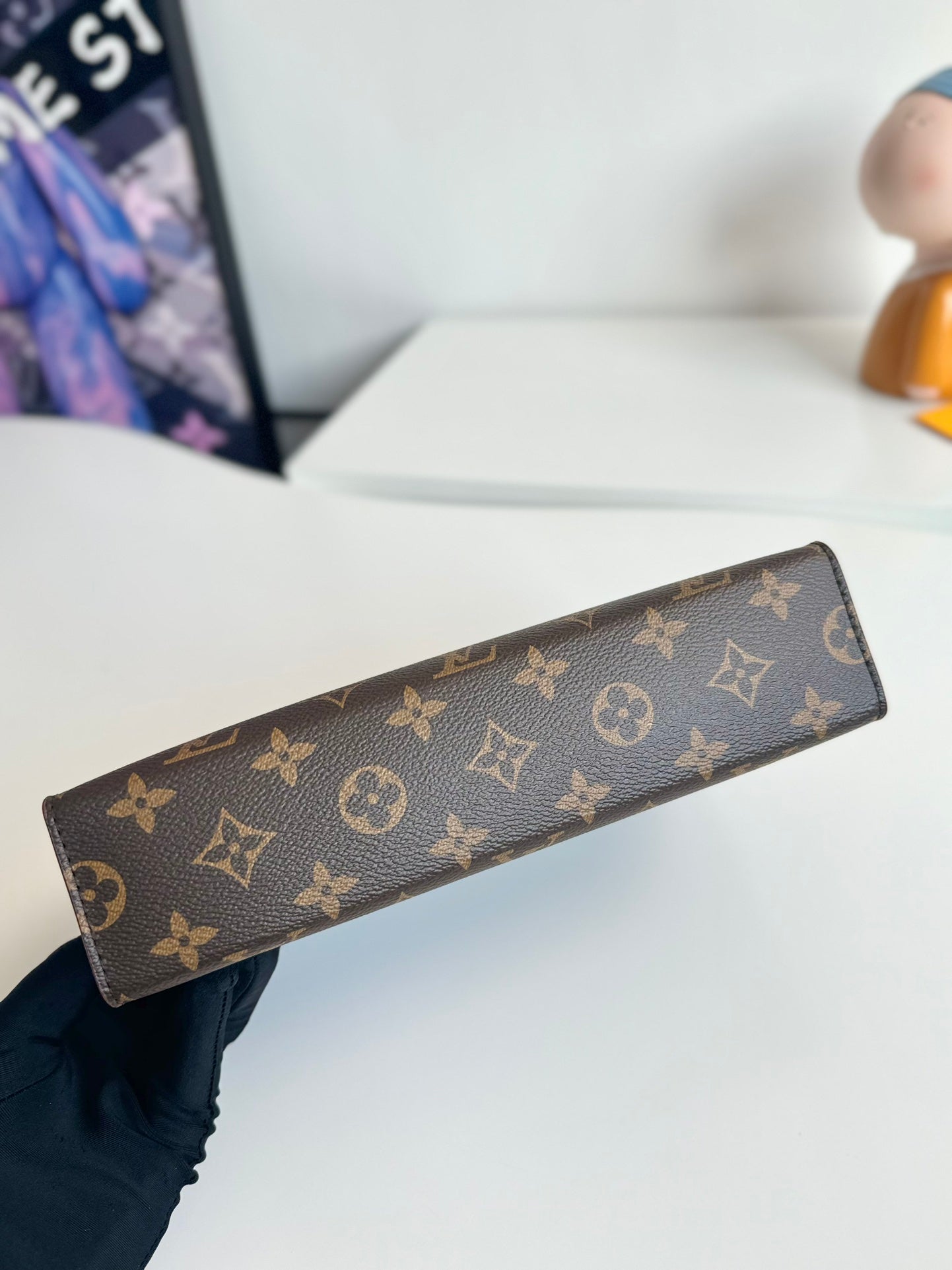 Louis Vuitton Classic Brown Monogram Print Canvas Zippered Clutch Pouch