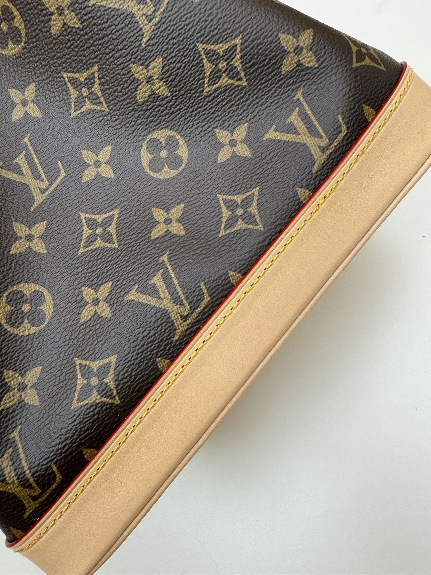 Louis Vuitton Classic Brown Monogram Print Drawstring Bucket Shoulder Bag