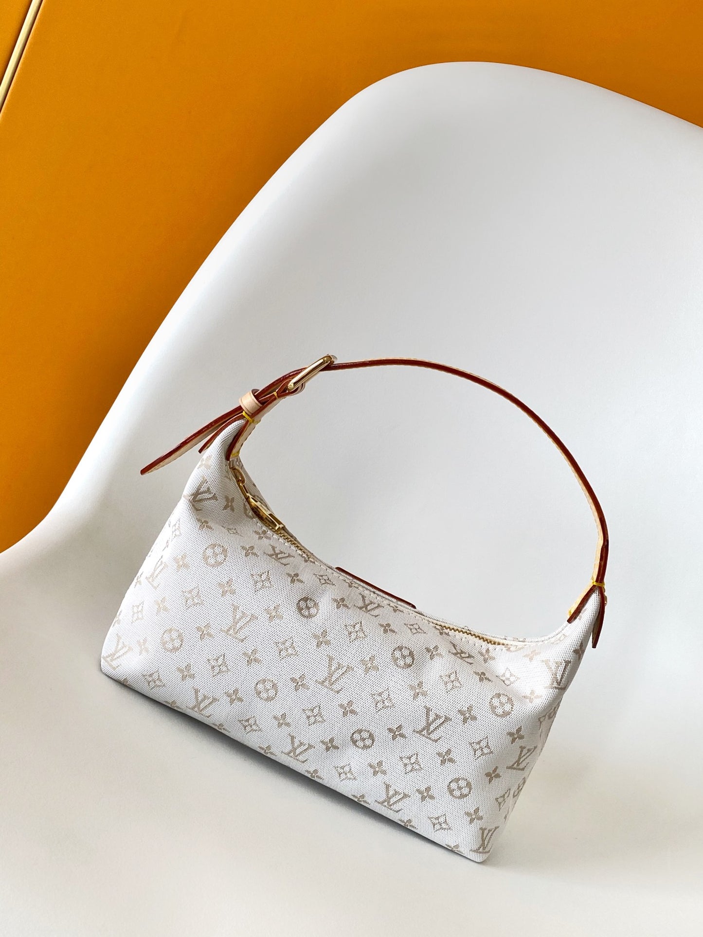 Louis Vuitton Elegant Cream Monogram Canvas Crescent Hobo Shoulder Bag