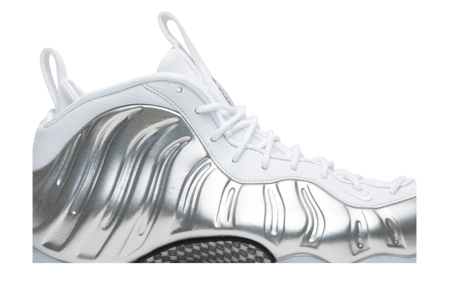 Nike Air Foamposite One ‘Chrome’ AA3963-100