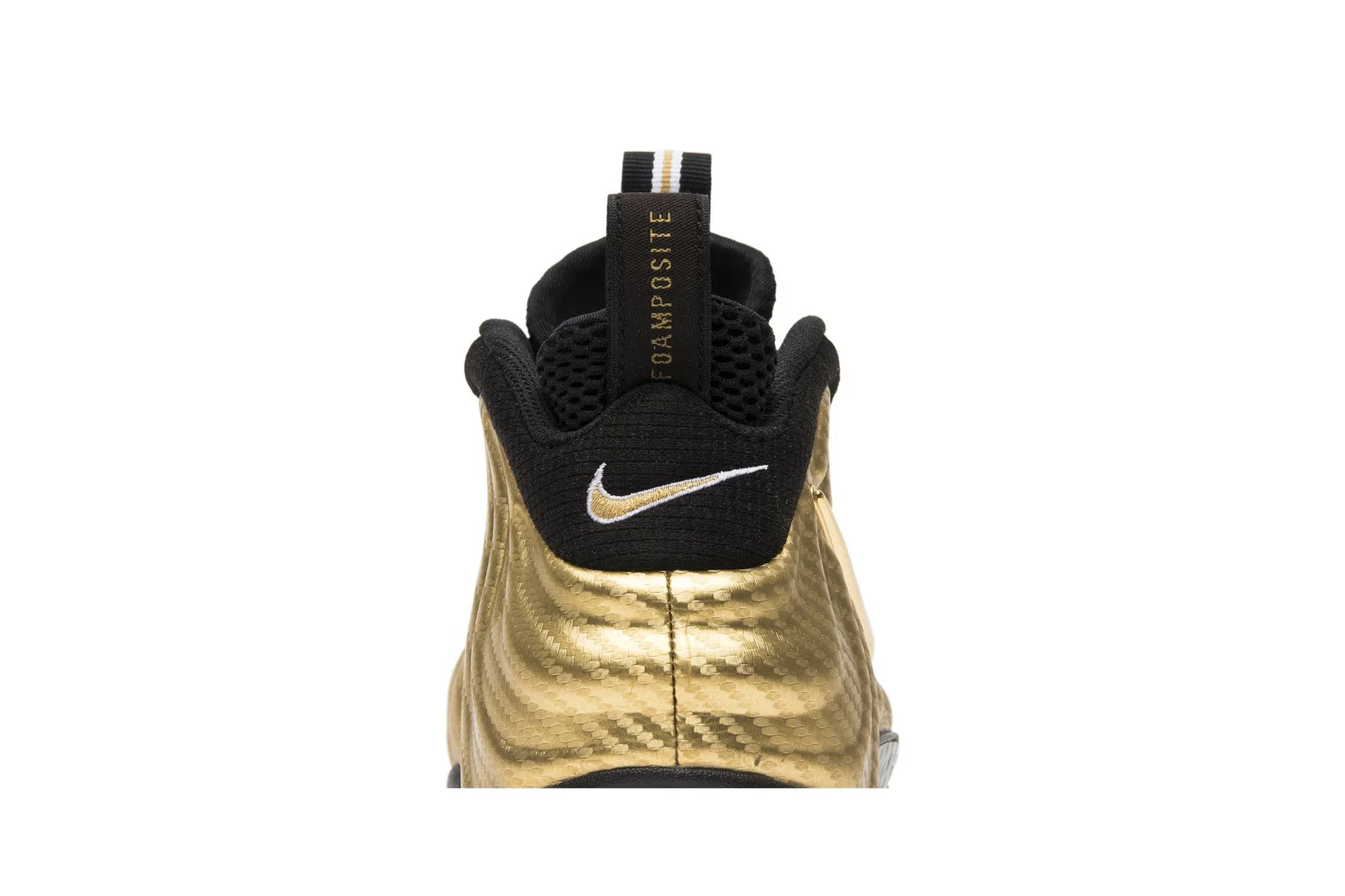 Nike Air Foamposite Pro ‘Metallic Gold’ 624041-701