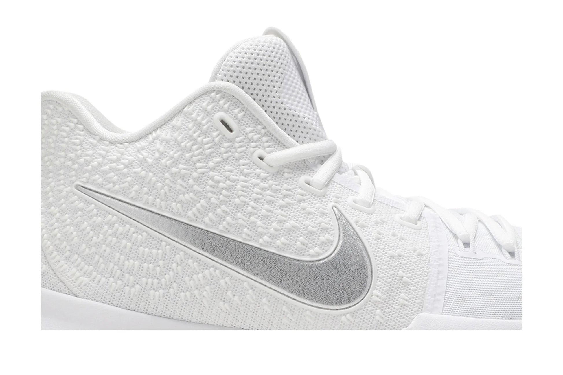 Nike Kyrie 3 ‘White Chrome’ 852395-103