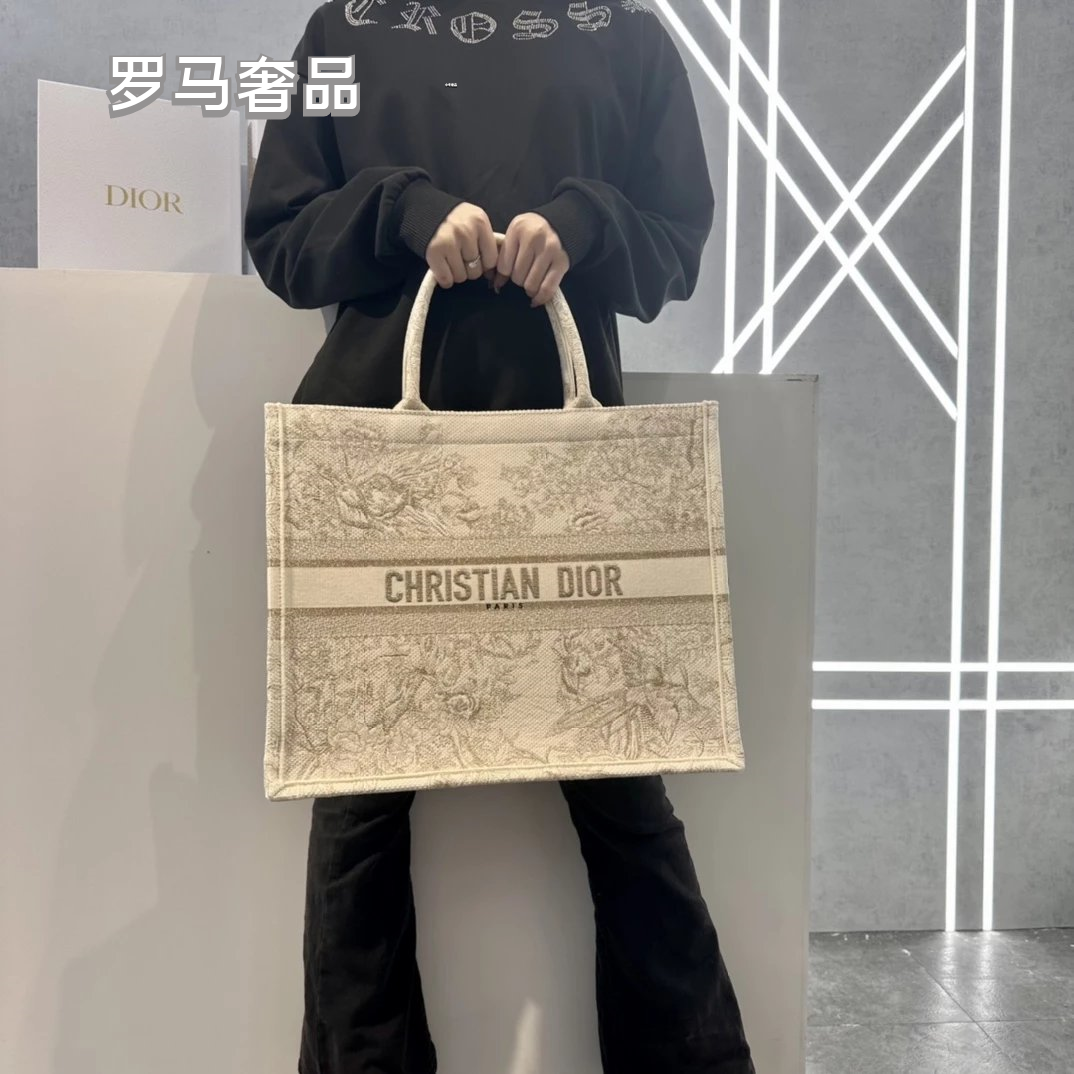 Dior Beige Embroidered Canvas Tote Bag Floral Tapestry Large Handbag
