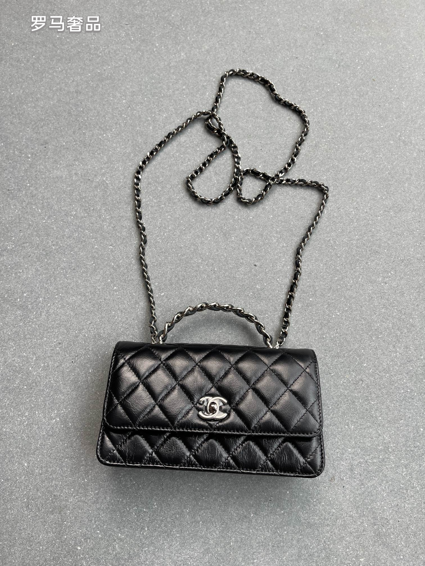 Elegant Quilted Leather Crossbody Flap Bag with Chain Strap - Multiple Colors