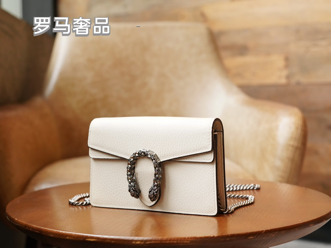 Gucci Black Textured Leather Chain Shoulder Bag with Tiger Head Buckle
