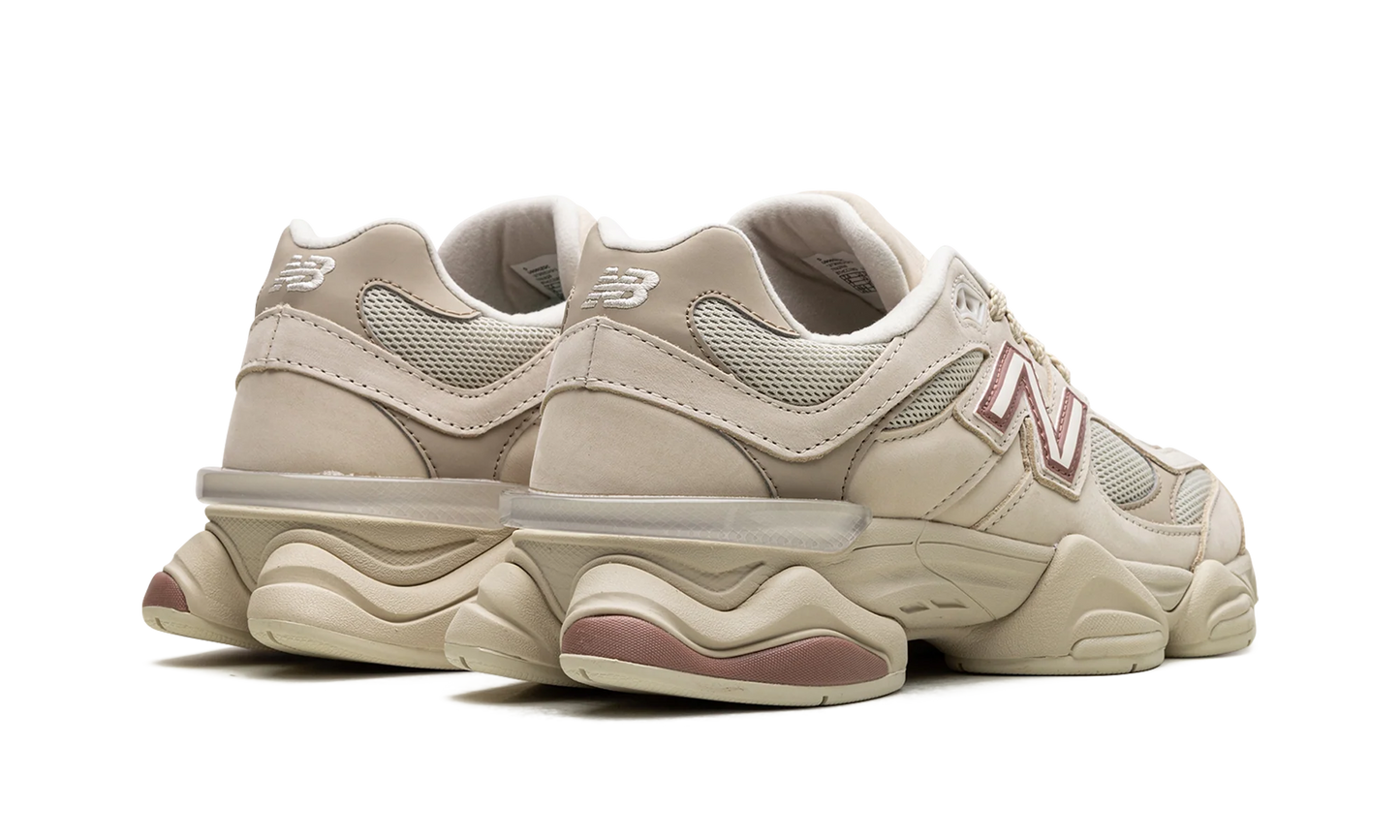 9060 "Bone Sparrow" U9060ZGC Sneakers