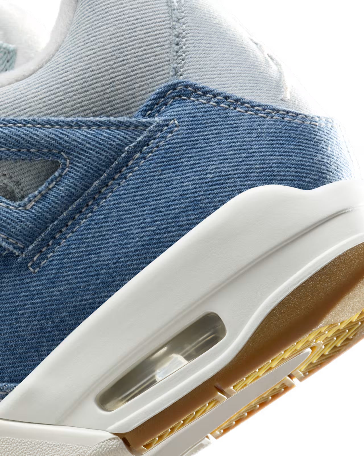 The Air Jordan 4 TEX WMNS “Worn Blue” Takes On Denim