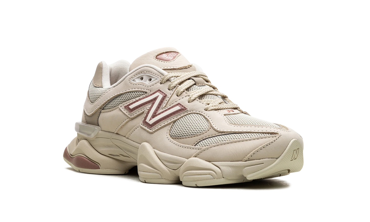 9060 "Bone Sparrow" U9060ZGC Sneakers